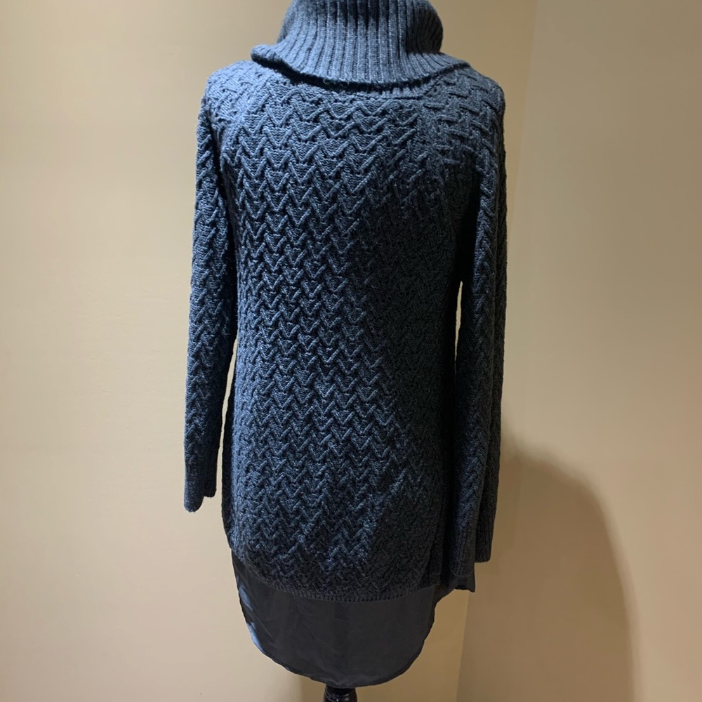 👻🎃CLEARANCE🎃👻 Ricki’s grey cozy double layer sweater - Picture 6 of 8